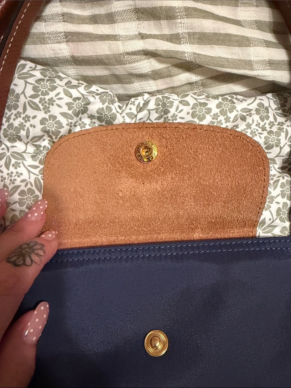 Longchamp Navy Tote with Brown Leather Trim - Picture 4 of 7